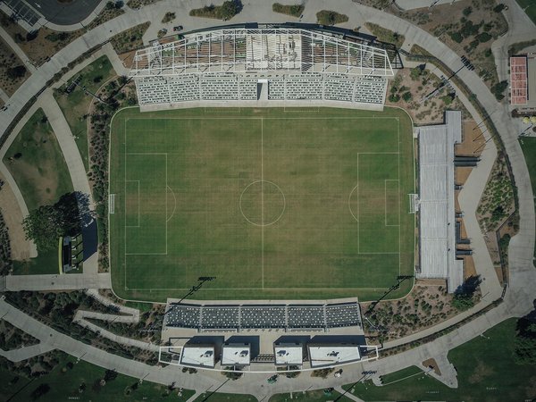 Découvrez le cours de street jazz à paris : énergie et fluidité
